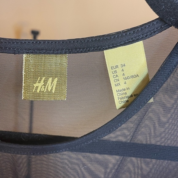 H&M bodycon dress - Picture 3 of 4